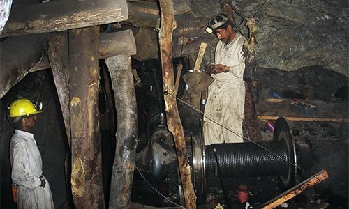کوئٹہ: کوئلے کی کان میں پھنسے 4 مزدور جاں بحق، ایک کو زندہ نکال لیا گیا
