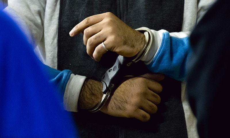 اسلام آباد سے متنازع بینرز ہٹا دیئے گئے، ‘ملزمان’ گرفتار
