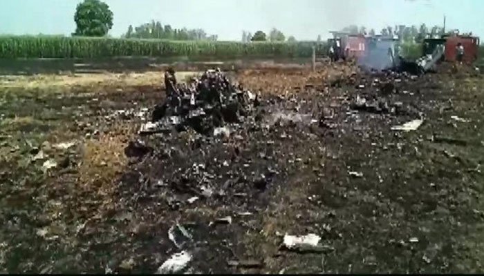 بھارتی فضائیہ کا لڑاکا طیارہ گر کر تباہ