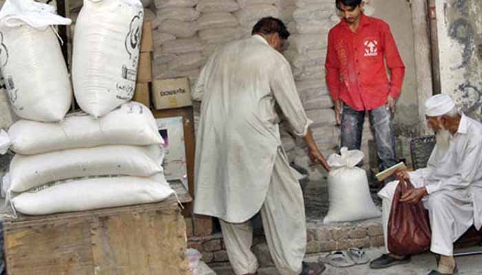 درآمدی گندم کا اسٹاک پہنچنے کے بعد بھی آٹے کی قیمت کم نہ ہوسکی