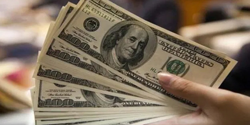 ڈالر مہنگا ہوگیا،سٹاک مارکیٹ میں مندی