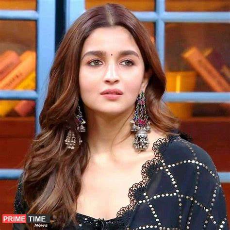 رنویر سنگھ کے حالیہ بولڈ فوٹو شوٹ پر عالیہ بھٹ کا رد عمل بھی آگیا