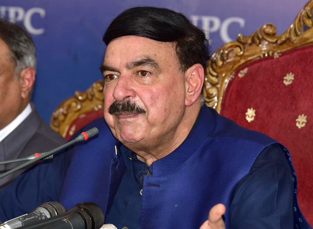  آئی ایم ایف بیل آؤٹ پیکج جلدنہ آیاتوپاکستان کےدیوالیہ ہونےکاخطرہ ہے،شیخ رشید نے خبر دار کر دیا