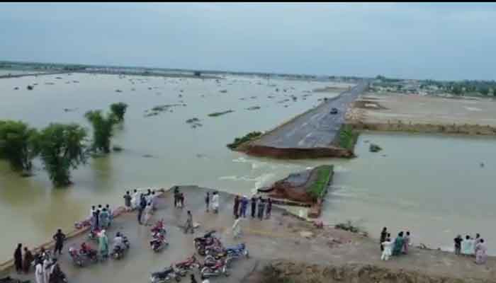 بلوچستان میں ہر طرف تباہی، ملک کے تمام صوبوں سے زمینی رابطہ منقطع