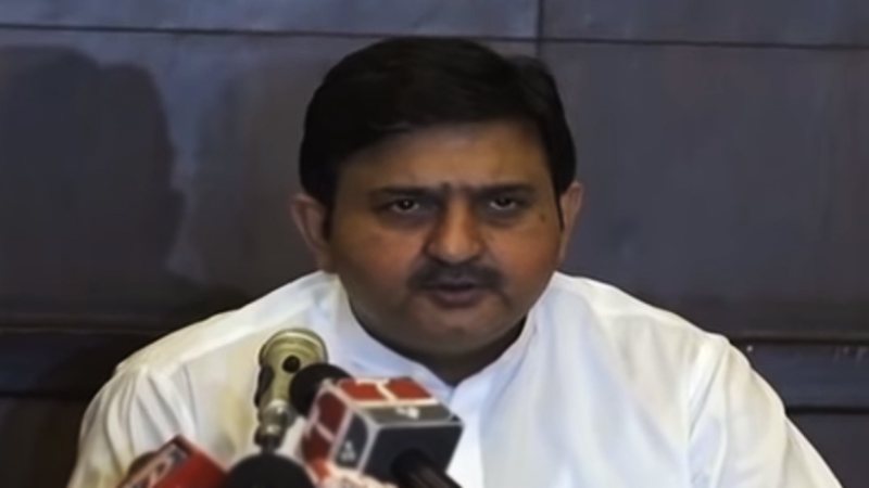 کیا 25 مئی کو لاہور میں سانحہ جالیانوالہ باغ ہوا تھا جوپرویز الہٰی نےشور مچارکھاہے،ملک احمد خاں