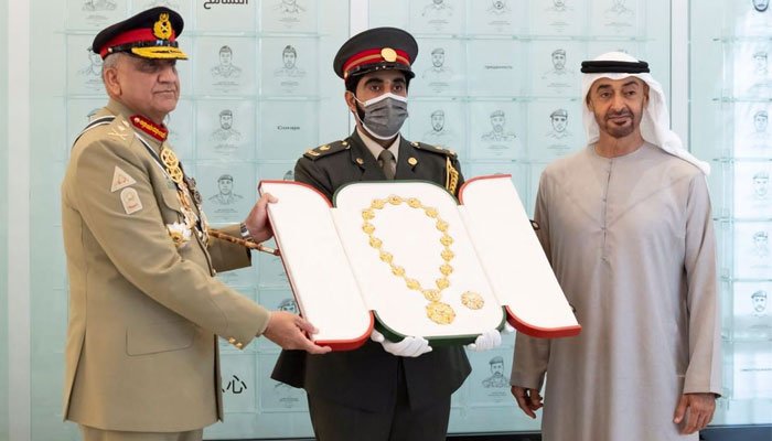 متحدہ عرب امارات کا پاکستانی آرمی چیف جنرل قمر جاوید باجوہ کیلئے “آرڈر آف دی یونین ” کا اعزاز