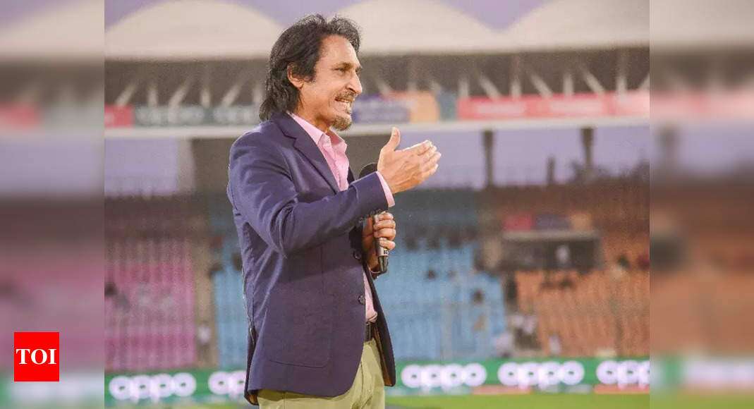 17 برس بعد آنے والی انگلش ٹیم کو ٹرافی دیے بغیر کیسے بھیجتے: چیئرمین پی سی بی