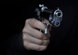 گوجرانوالا: مریض نےتاخیر سےکلینک آنے پر ڈاکٹرکو فائرنگ کرکے قتل کردیا