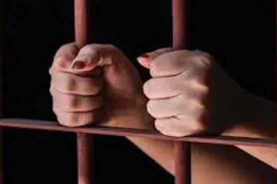 گوجرانوالہ: چوری کی وارداتوں میں ملوث خواتین کا گینگ گرفتار، لوٹی رقم برآمد