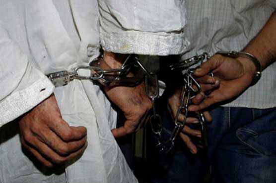 کراچی: سی ٹی ڈی اور پولیس کی کارروائیاں، 2 اسلحہ سمگلروں سمیت 4 ملزم گرفتار