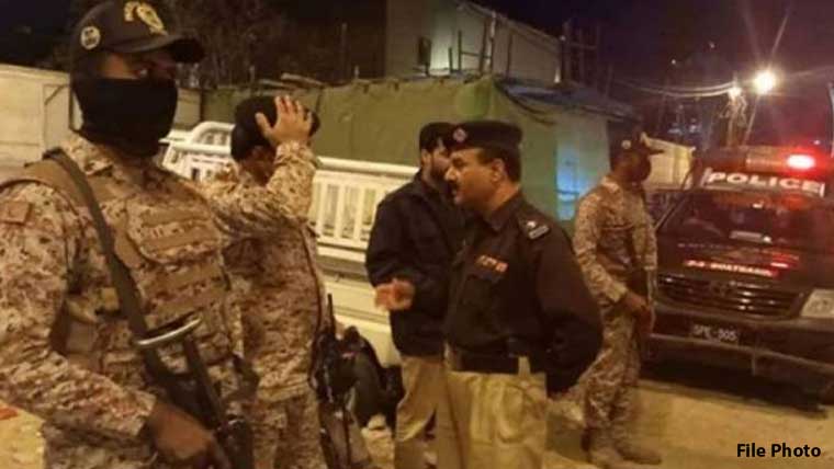 کراچی: رینجرزاورپولیس کی کارروائی، ٹارگٹ کلنگ میں ملوث انتہائی مطلوب ملزم گرفتار