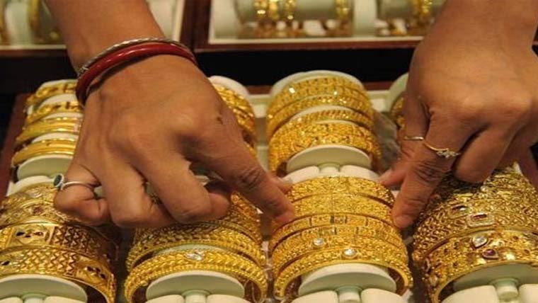 کراچی : سنار کی دکانوں میں نقب زنی کی وارداتیں کرنیوالا 3 رکنی گینگ گرفتار