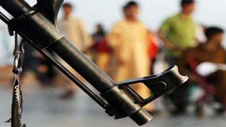 مریدکے: دو گروپوں میں مسلح تصادم، 3 افراد زخمی، اوکاڑہ میں بیوی کا قاتل گرفتار