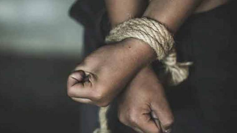 فیصل آباد : 3 کروڑ تاوان کے عوض اغواء ہونیوالا طالبعلم 24 گھنٹوں میں بازیاب