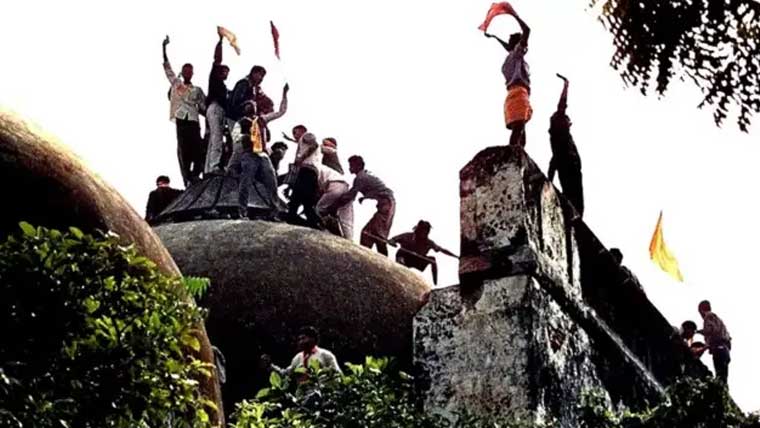 بھارت میں بابری مسجد کی شہادت کو 32 سال مکمل