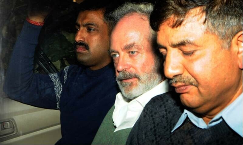 بھارت: ہیلی کاپٹرز کے سودوں میں رشوت کے الزام میں 6 سال سے قید برطانوی اسلحہ ڈیلر کی ضمانت