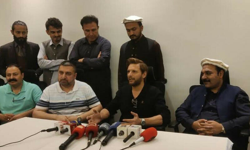 اگر اپنے روابط استعمال کرتا تو آج چیئرمین پی سی بی ہوتا، شاہد آفریدی
