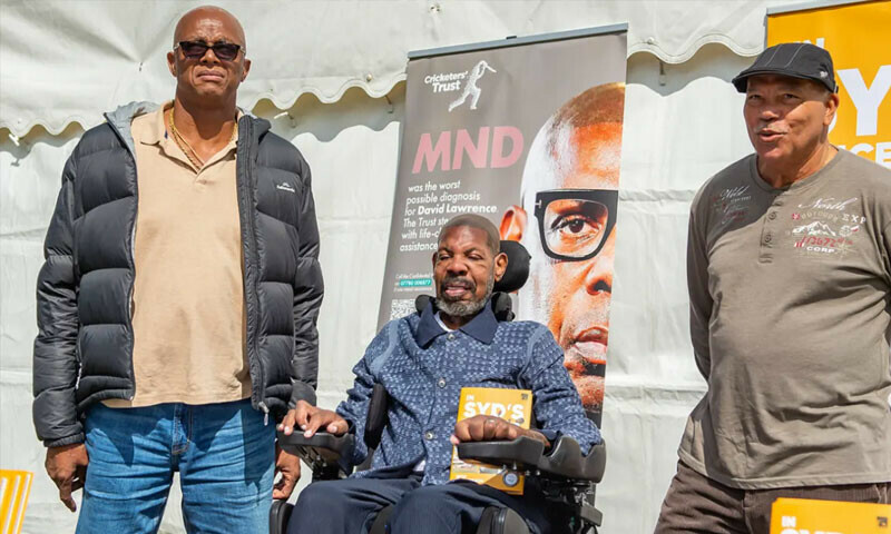 سابق انگلش فاسٹ باؤلر 61 برس کی عمر میں انتقال کرگئے