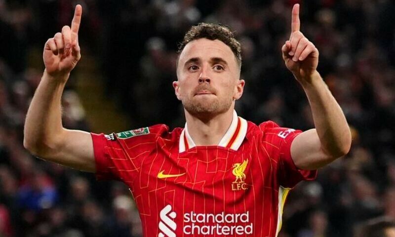 لیورپول کے پرتگالی فٹبالر ڈئیگو جوٹا اسپین میں کار حادثے میں ہلاک