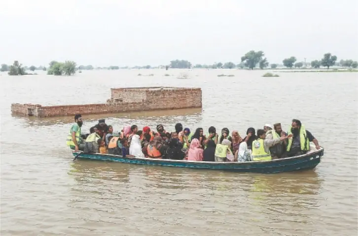 ملتان اور قریبی اضلاع شدید سیلاب کے خطرے سے دو چار، شیرشاہ بند توڑنے کا فیصلہ