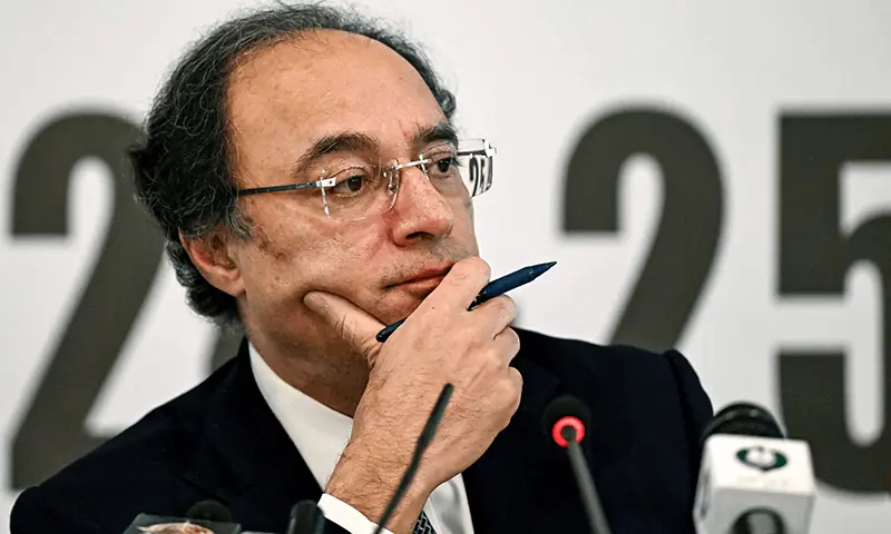 ماحولیاتی تبدیلی اور آبادی میں اضافہ پاکستان کے لیے بڑے چیلنجز ہیں، وزیر خزانہ