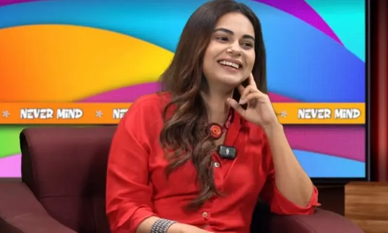 انڈسٹری میں ٹیلنٹ نہیں، خدوخال دیکھے جاتے ہیں، کئی بار دوسری شادی کی آفرز ہوئیں، امر خان