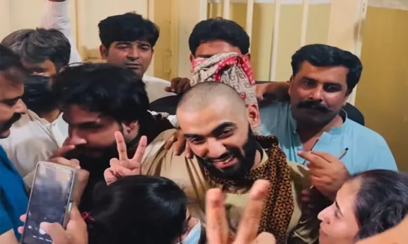 کراچی: 2 روز قبل گرفتار کالعدم تنظیم کے ارکان دھماکا خیز مواد رکھنے کے مقدمے سے بری